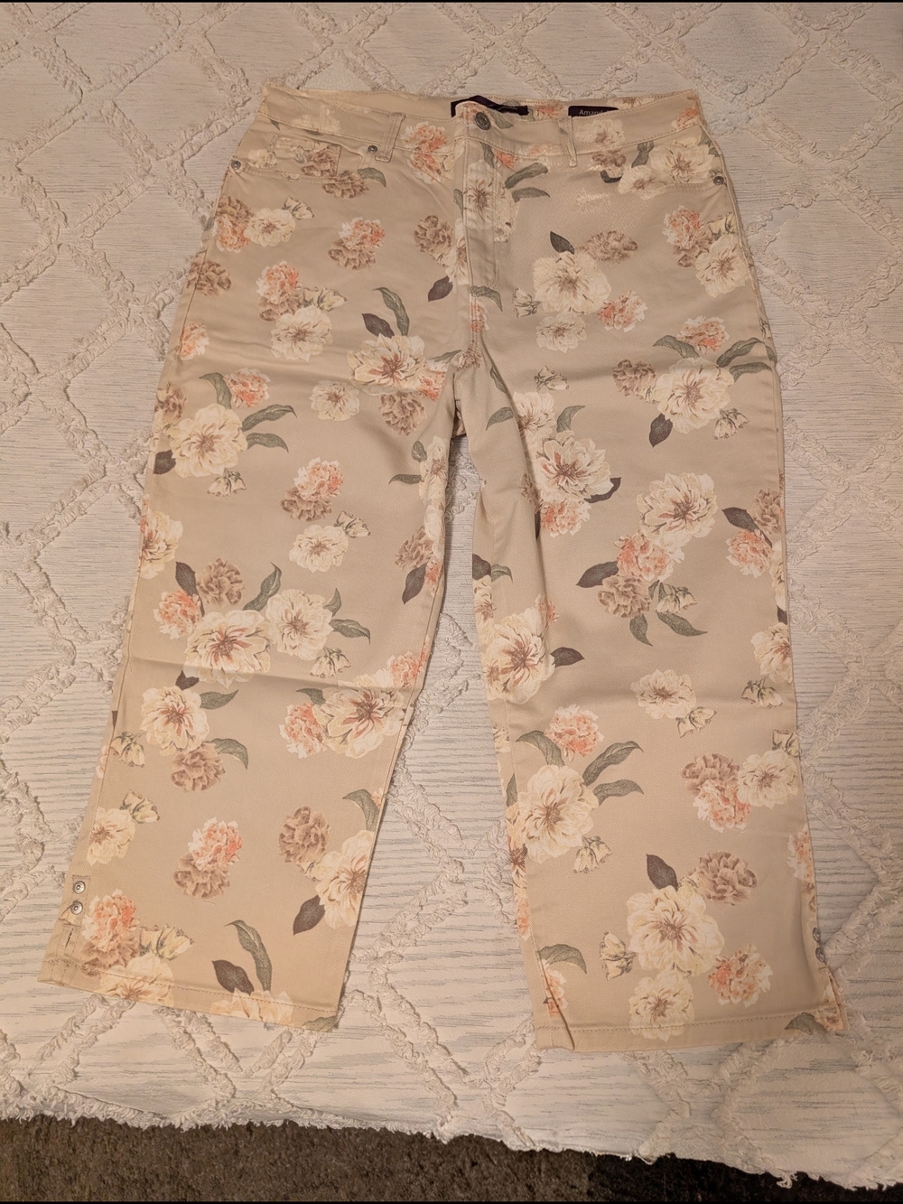 Gloria Vanderbilt Amanda Floral Capri